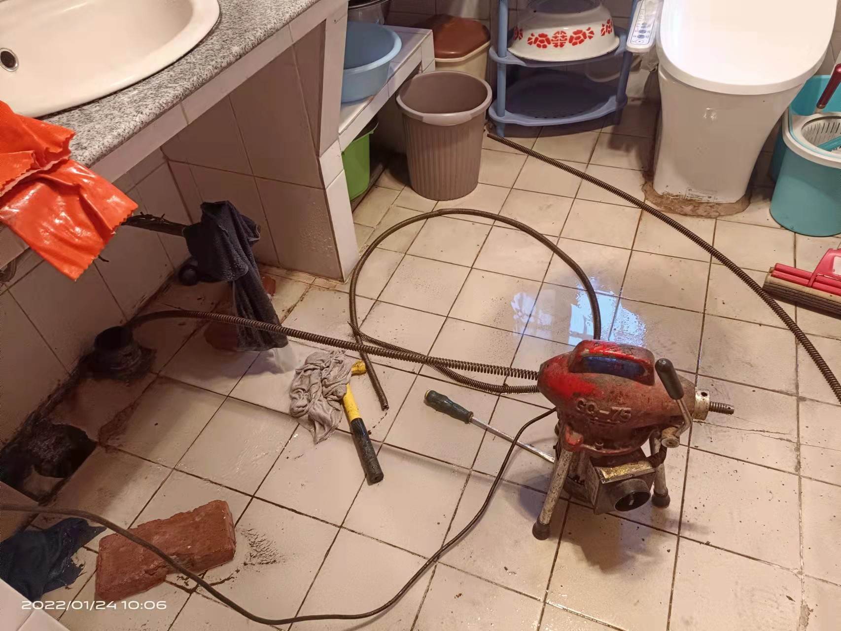 成县疏通厨房下水道，地漏疏通