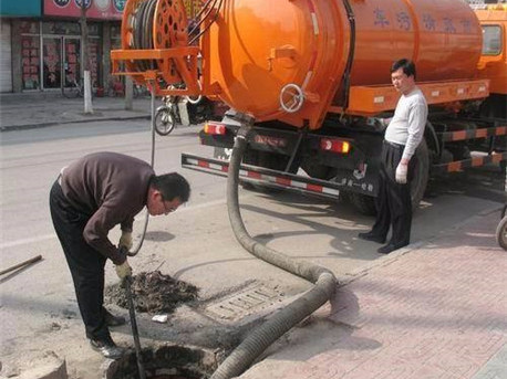 成县清掏化粪池，健康生活从这里开始