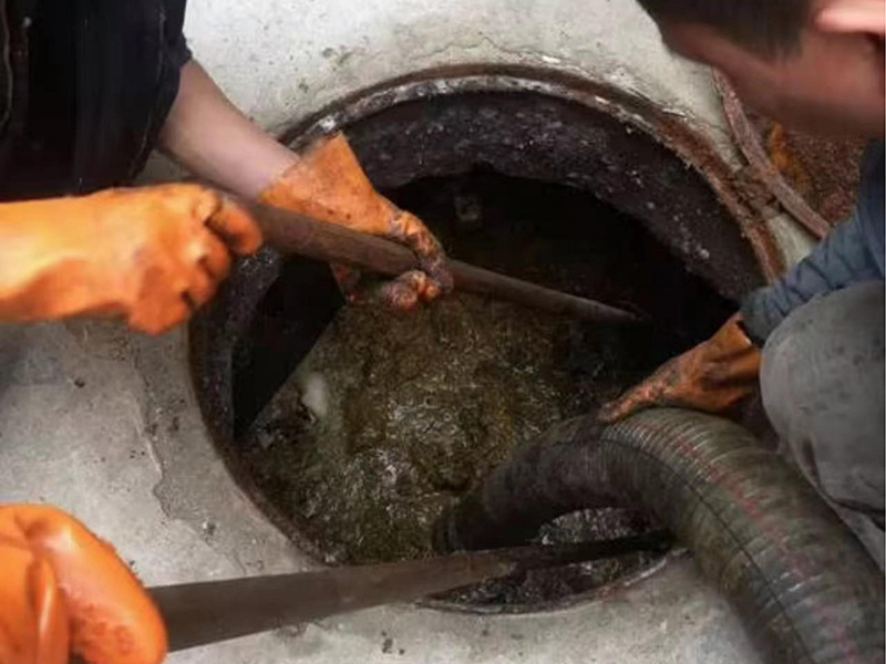 成县化油池、化粪池清理要做哪些安全措施？